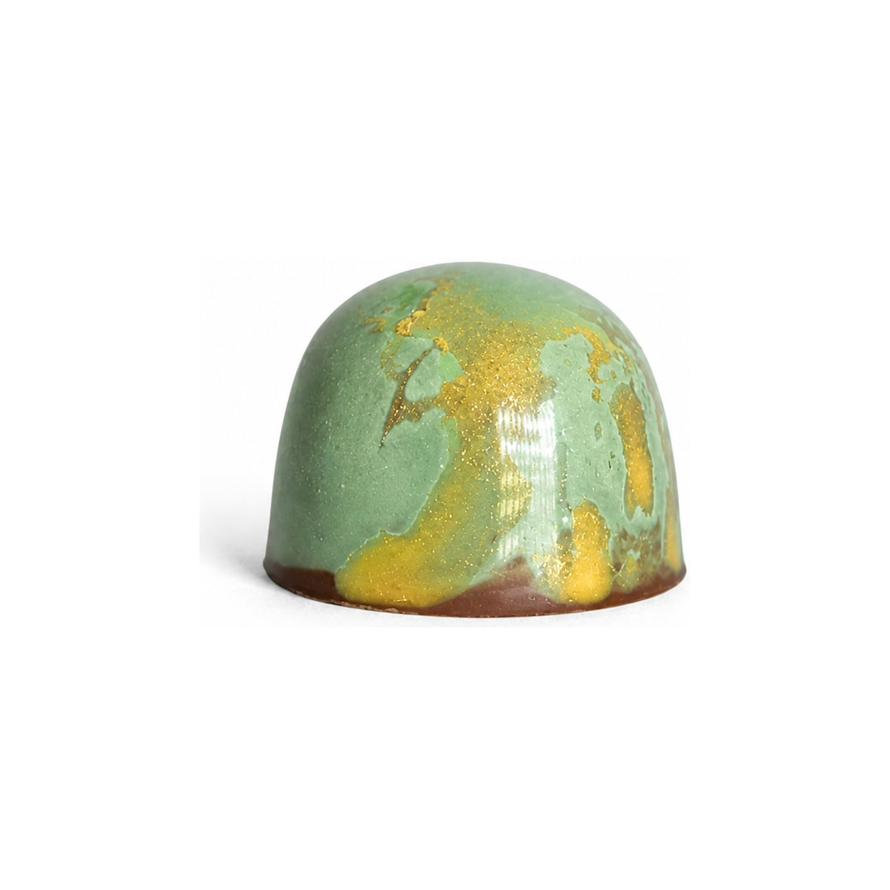 Milk Dubai chocolate bonbon with golden pistachio finish