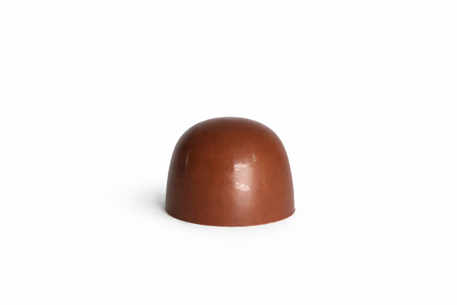 Classic Milk chocolate bonbon with smooth finish